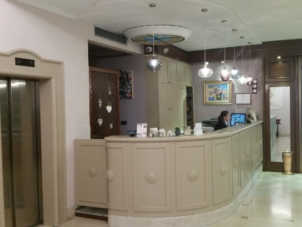 Hotel Palazzo Lovera Cuneo Ngoại thất bức ảnh